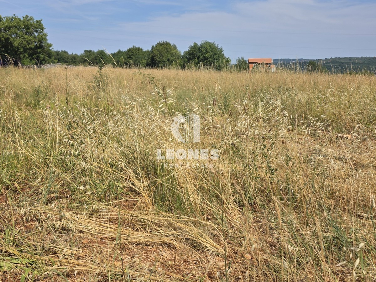Terreno edificabile vicino a Kaštel