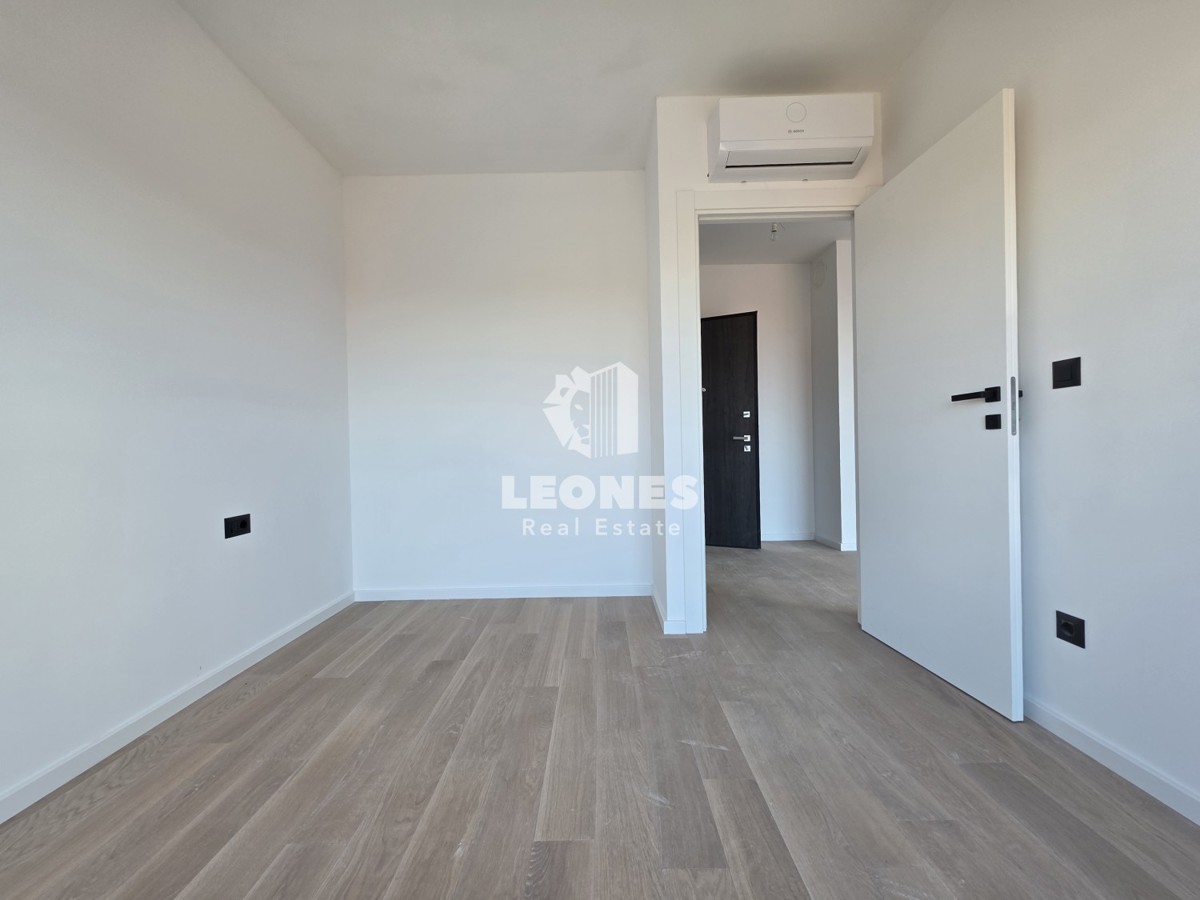 Appartamento con ascensore in un edificio di nuova costruzione di qualità a Umag - Umago