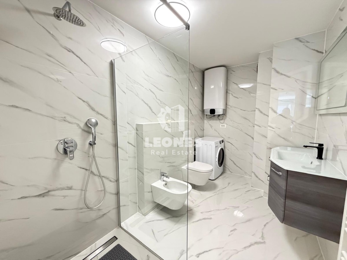 Esclusivo appartamento con vista panoramica sul mare a Novigrad