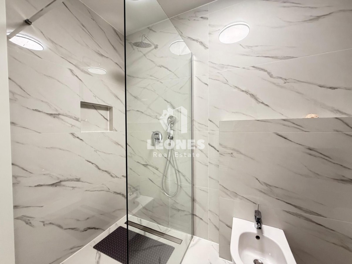 Esclusivo appartamento con vista panoramica sul mare a Novigrad