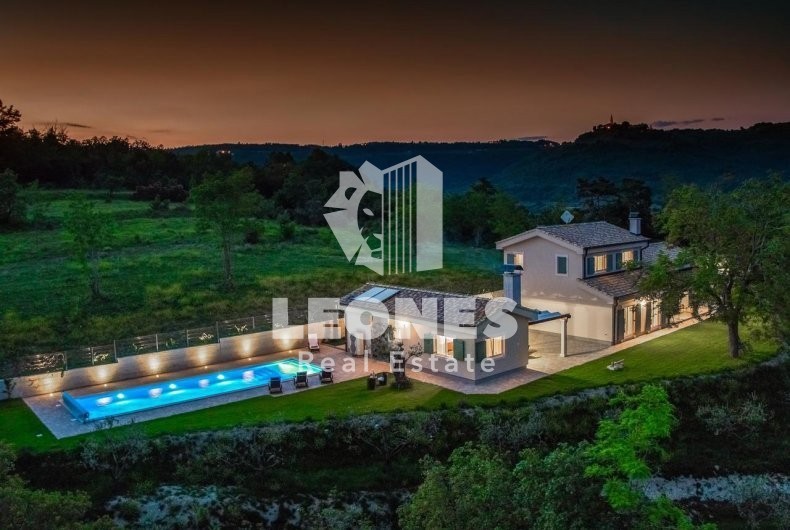 Meravigliosa villa con vista aperta nei dintorni di Grožnjan - Grisignana