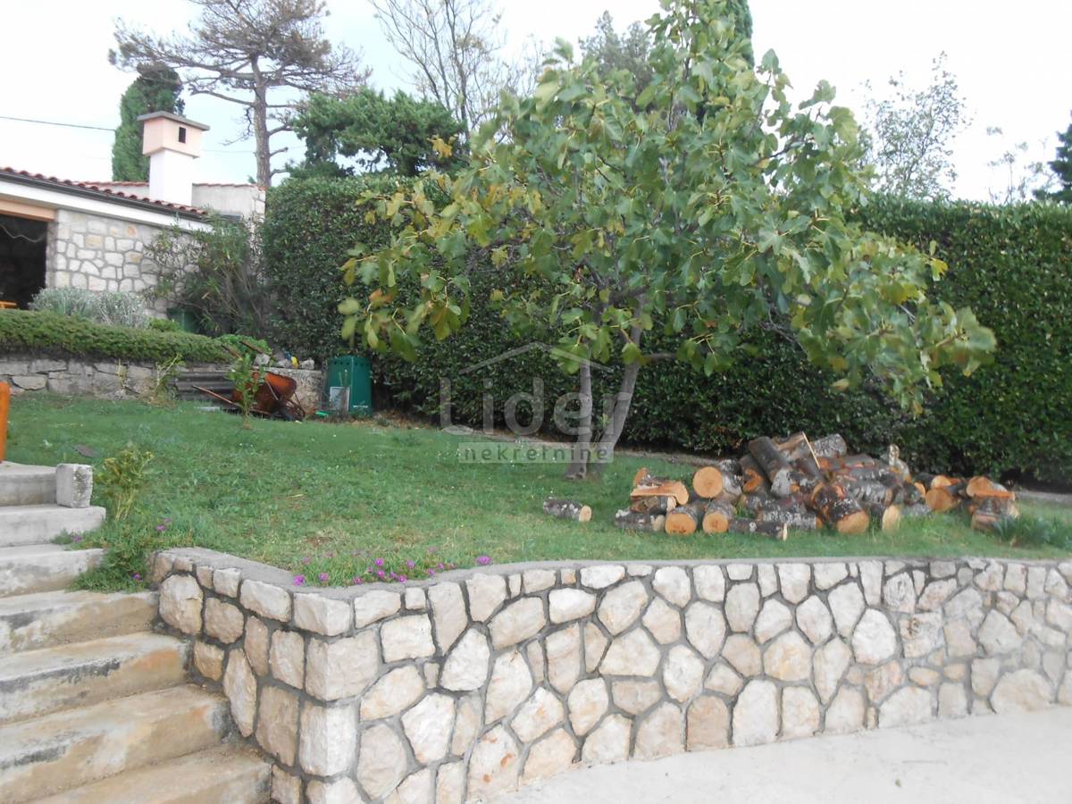 NOVI VINODOLSKI Ottima villetta vicino al mare