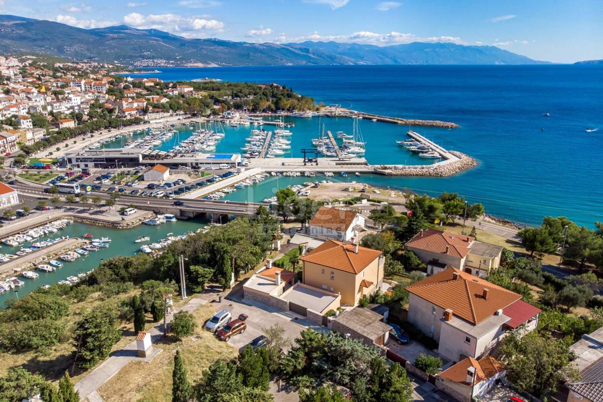 NOVI VINODOLSKI Ottima villetta vicino al mare