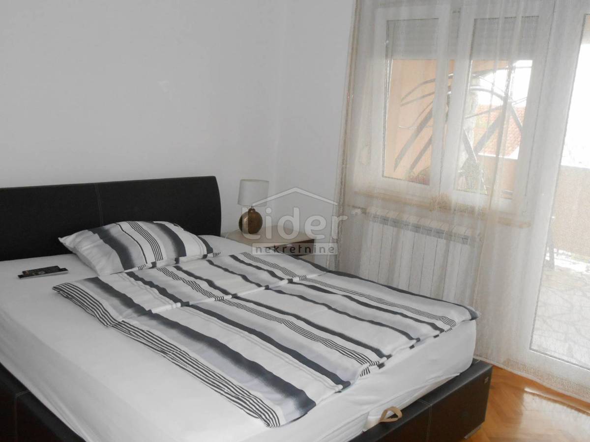 NOVI VINODOLSKI Ottima villetta vicino al mare