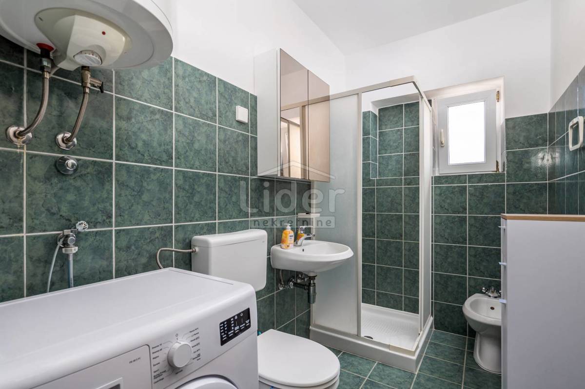 NOVI VINODOLSKI Ottima villetta vicino al mare