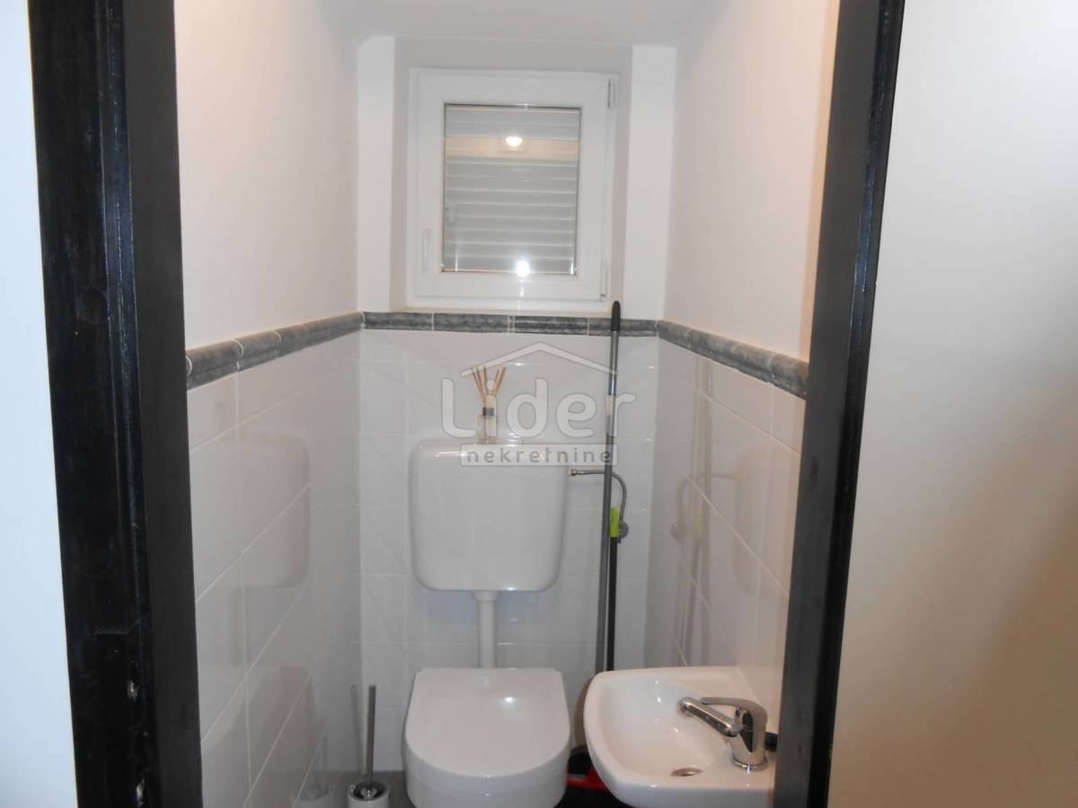 NOVI VINODOLSKI Ottima villetta vicino al mare