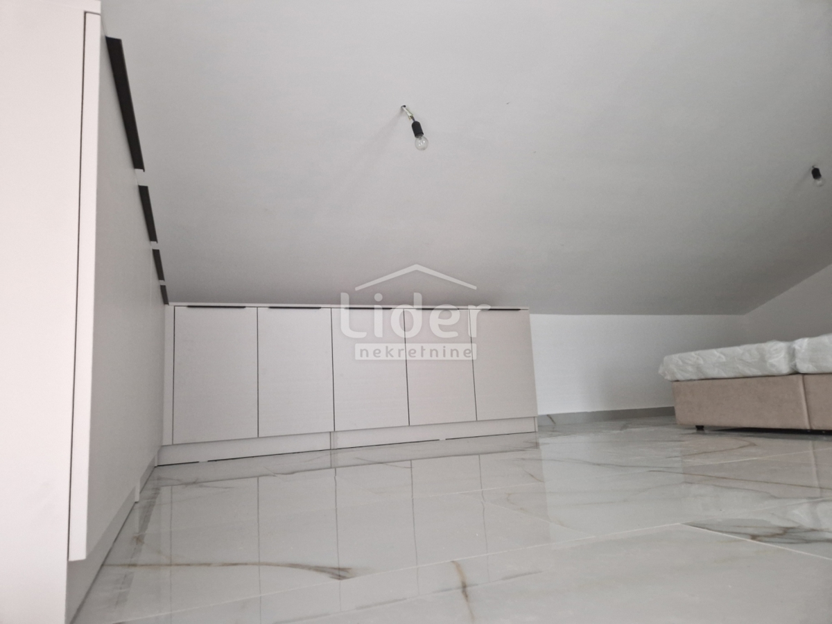 Appartamento per vacanze Palit, Rab, 75m2