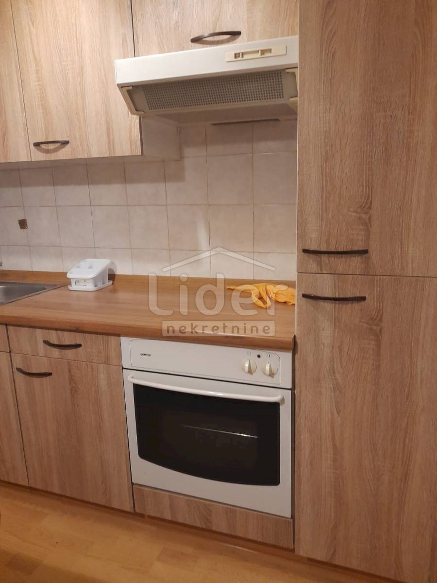 Appartamento Zamet, Rijeka, 79m2