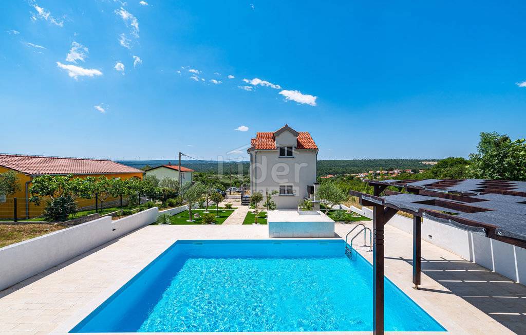 Casa Kruševo, Obrovac, Ribnica, 92m2