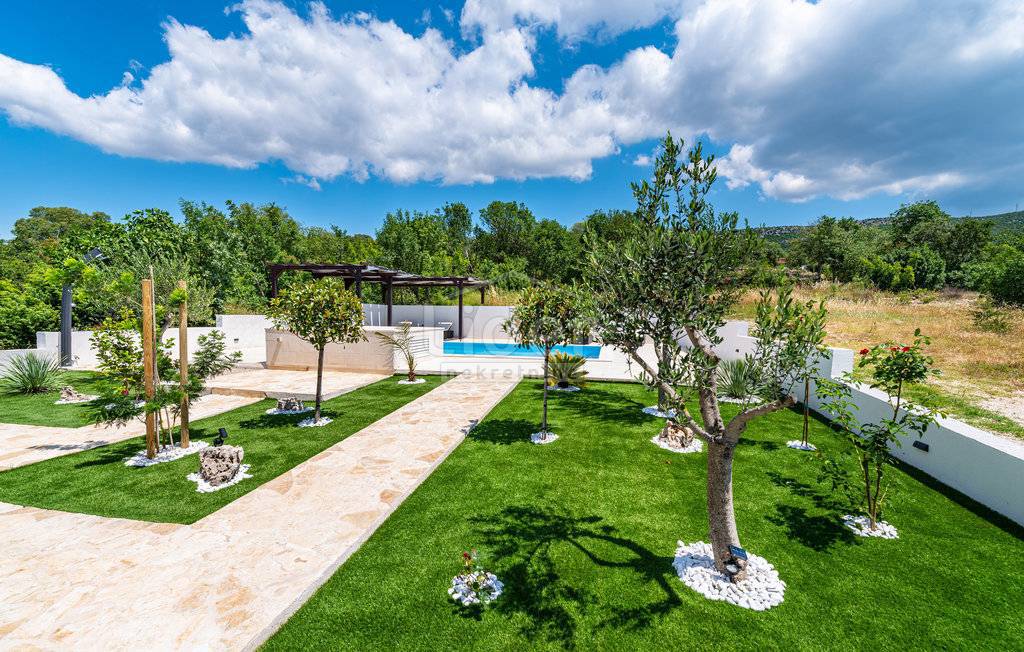 Casa Kruševo, Obrovac, Ribnica, 92m2