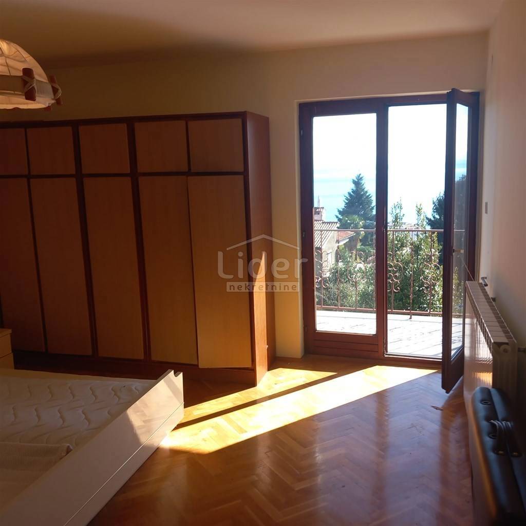 Appartamento Lovran, 121m2