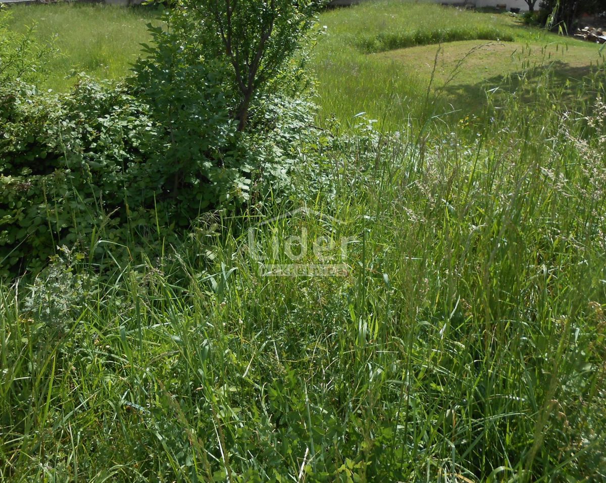 BRIBIR Terreno edificabile di 701 m2