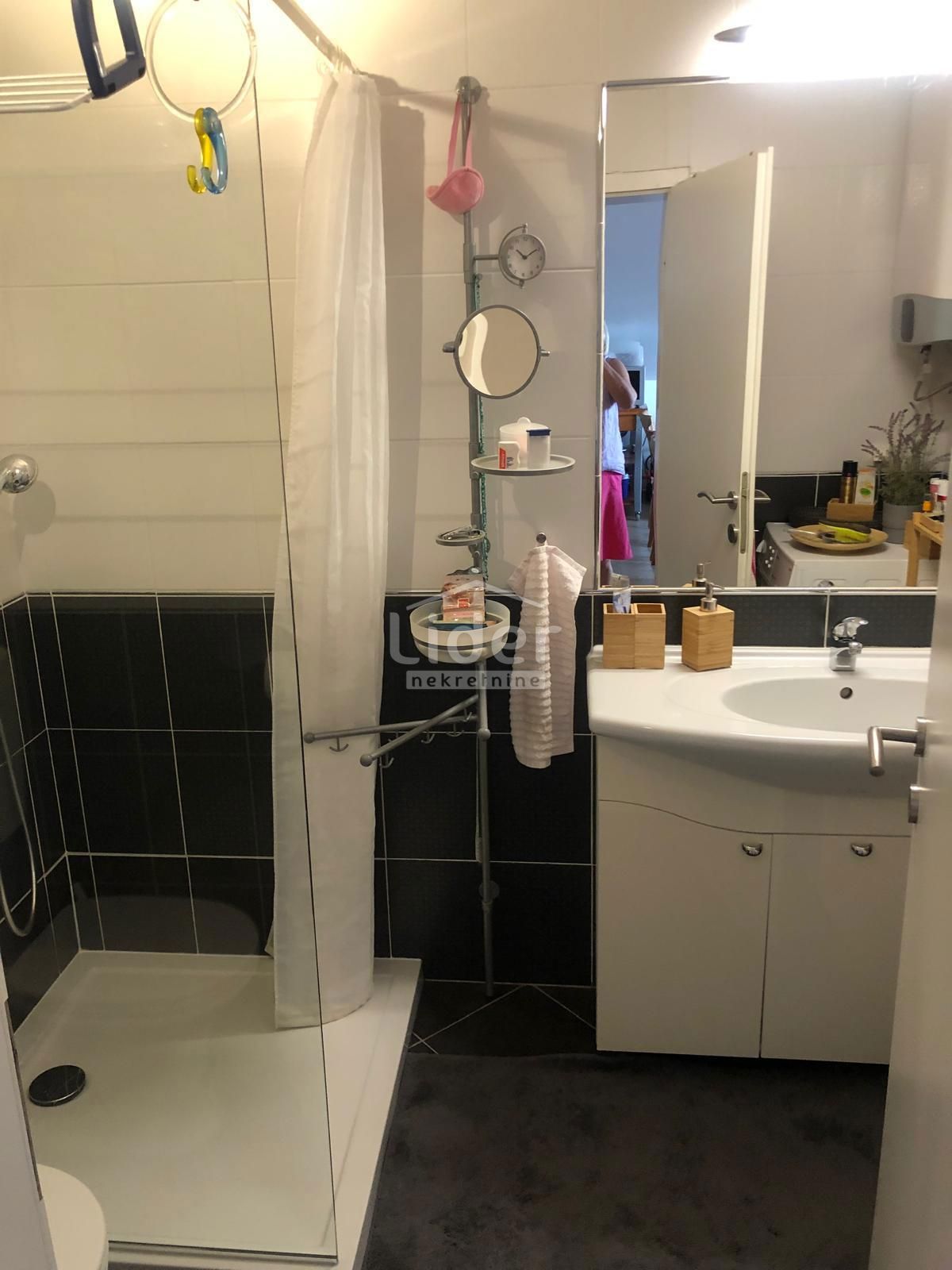 Appartamento per vacanze Novalja, 77,49m2