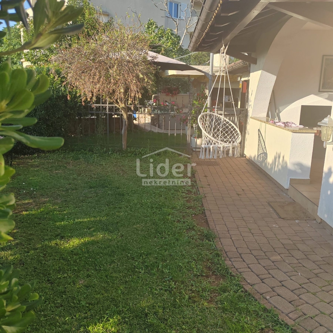 Appartamento per vacanze Malinska, Malinska-Dubašnica, 74m2