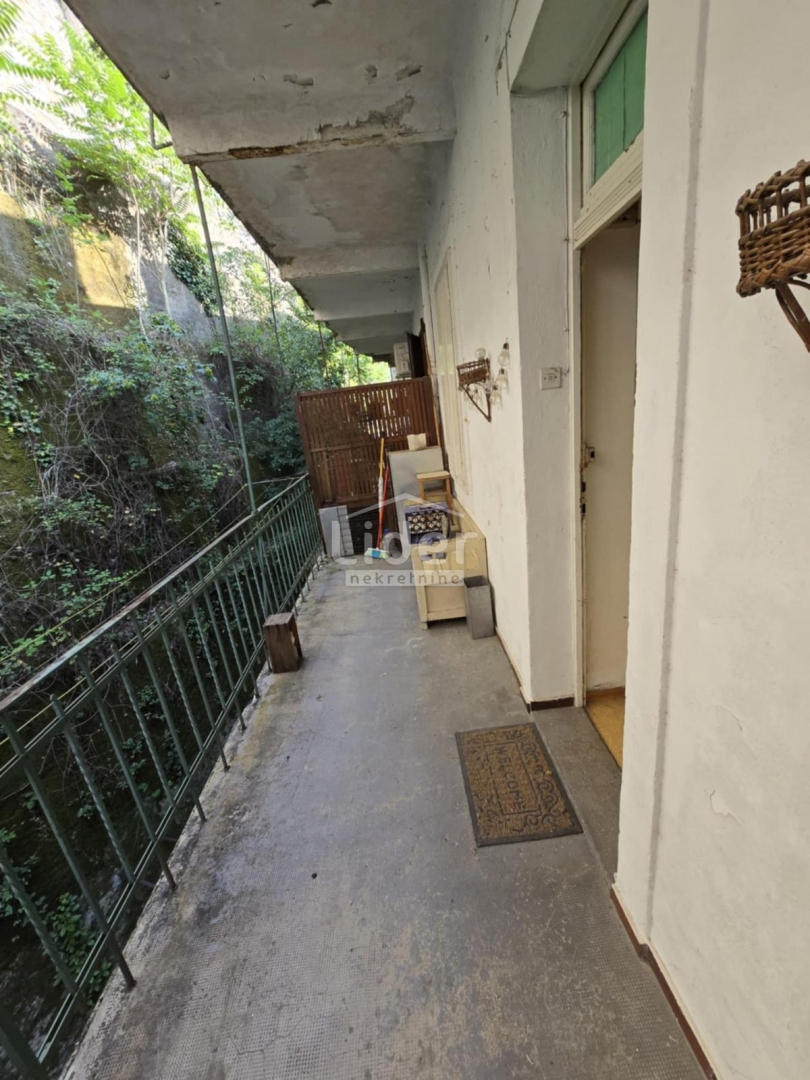 Appartamento Sušak, Rijeka, 48m2