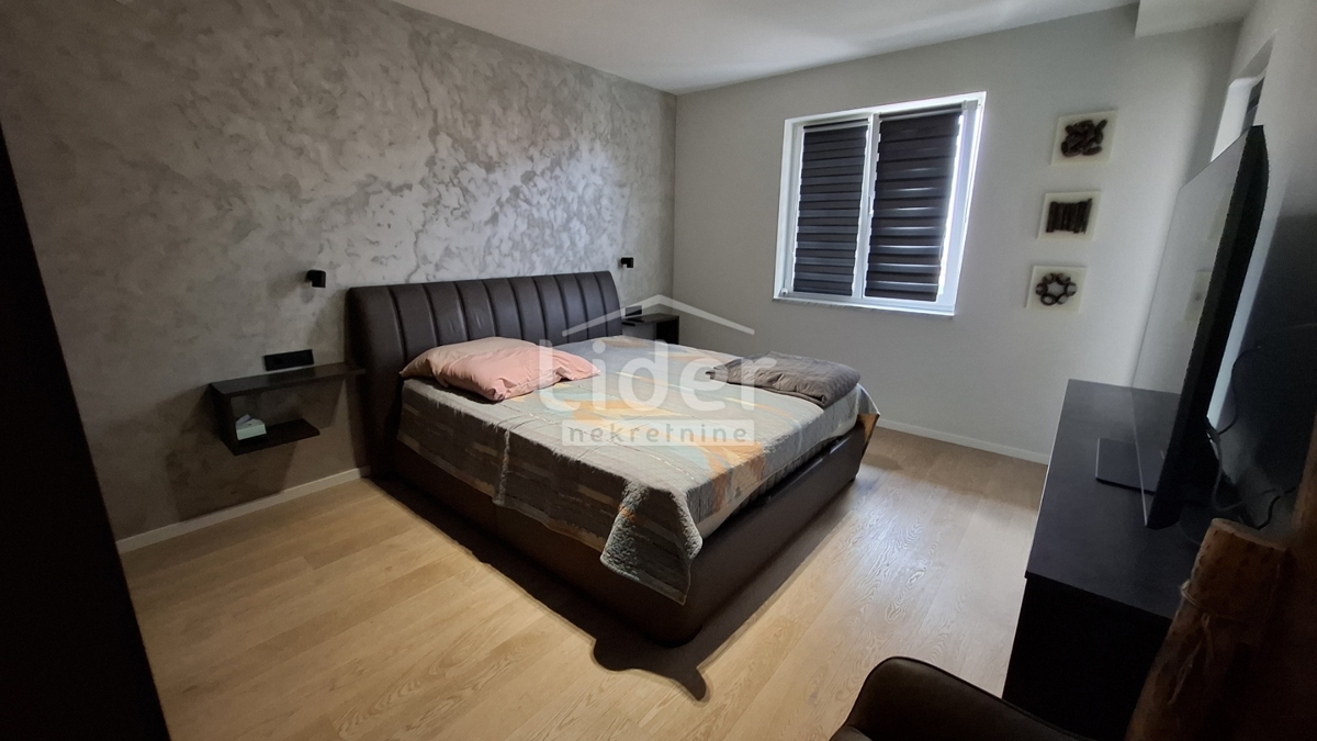 Appartamento Pehlin, Rijeka, 201m2