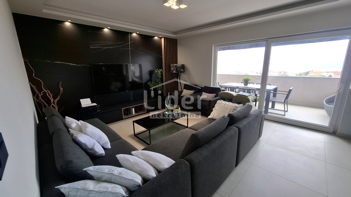 Appartamento Pehlin, Rijeka, 201m2