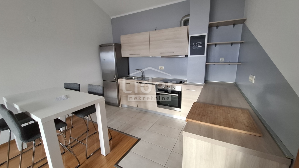 Appartamento Pobri, Opatija - Okolica, 77m2