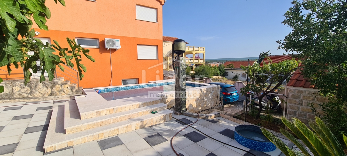 Casa Kruševo, Obrovac, 220m2