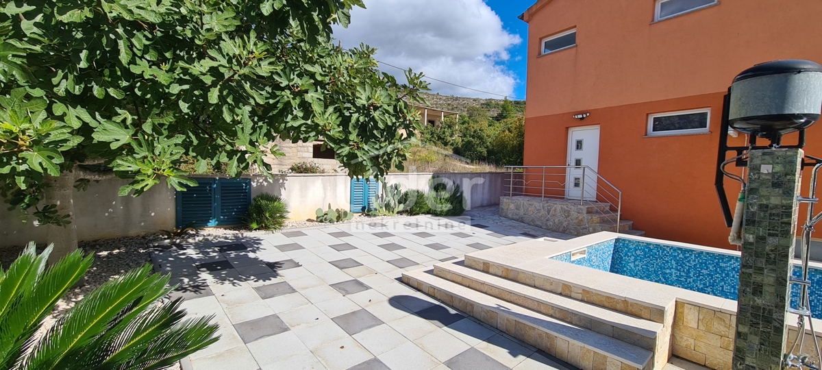 Casa Kruševo, Obrovac, 220m2