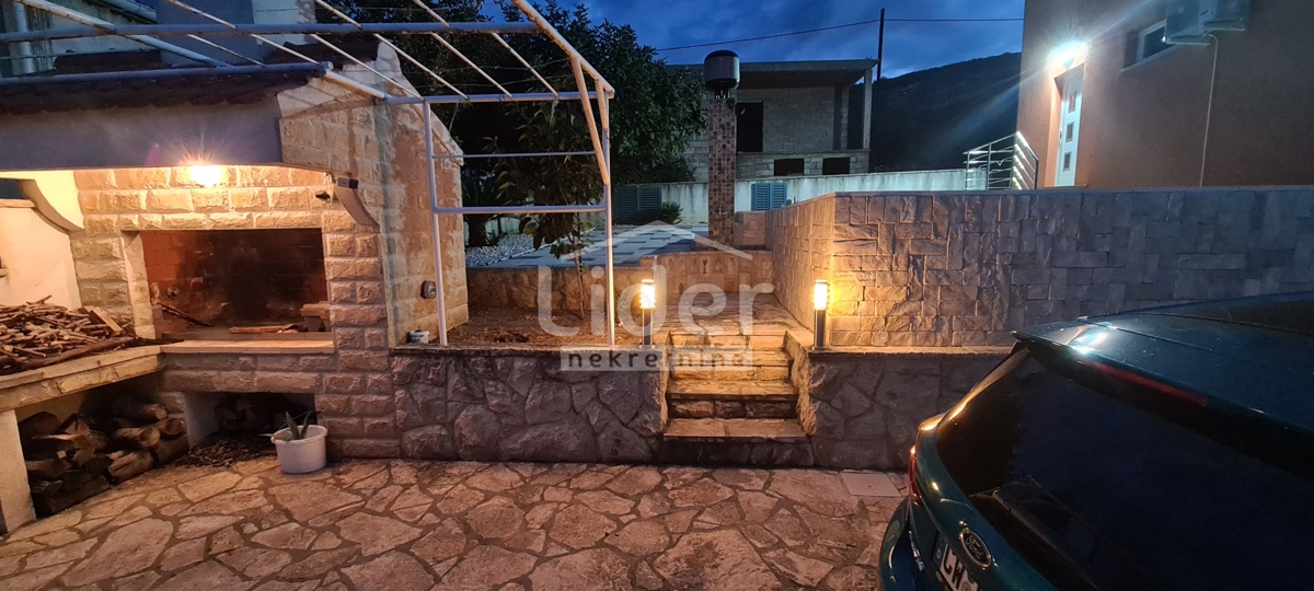 Casa Kruševo, Obrovac, 220m2