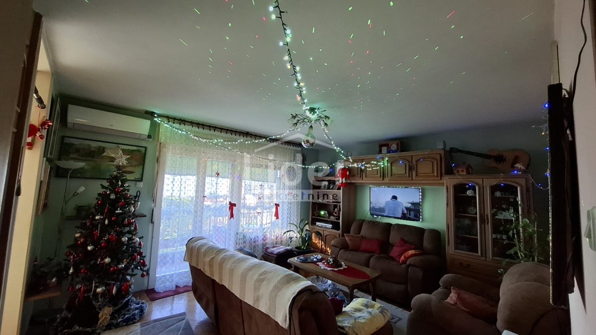 Appartamento Zamet, Rijeka, 73m2