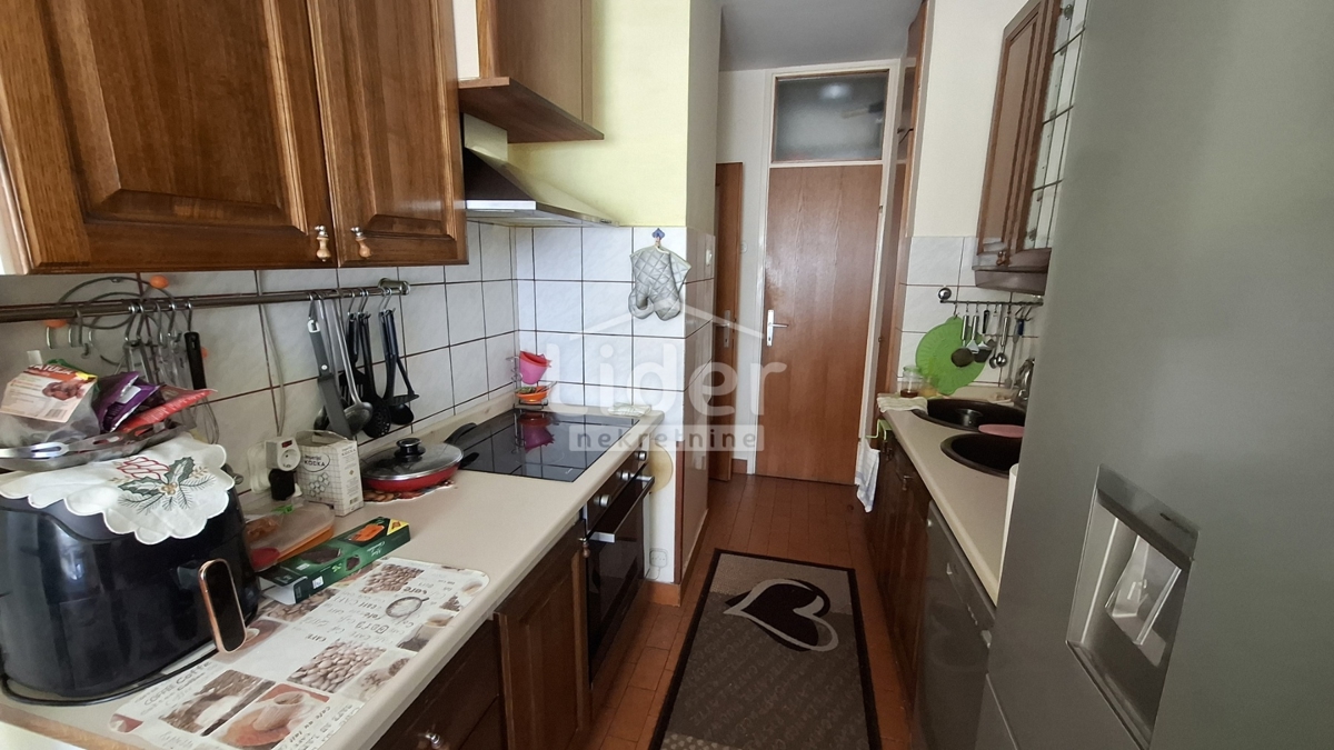Appartamento Zamet, Rijeka, 73m2