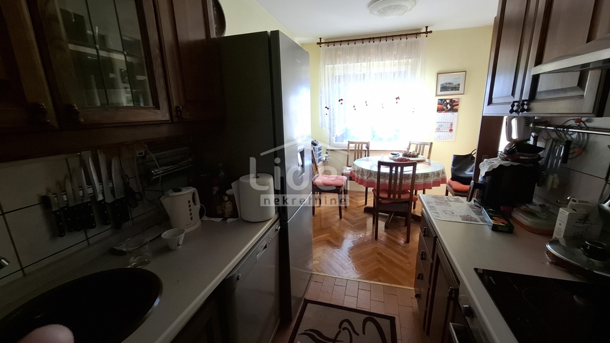 Appartamento Zamet, Rijeka, 73m2