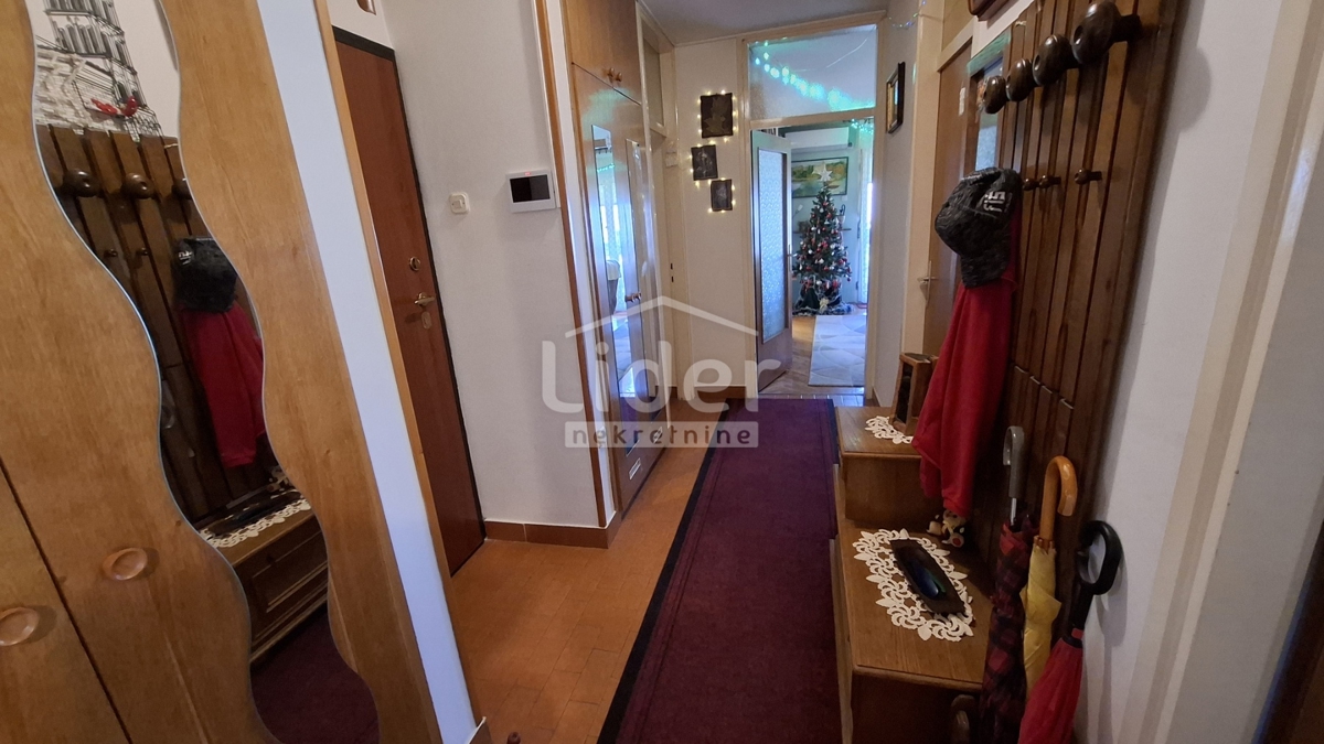 Appartamento Zamet, Rijeka, 73m2