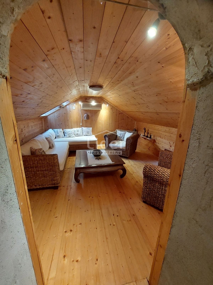 Casa Omišalj, 152m2