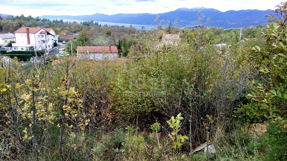 Terreno Gornja Drenova, Rijeka, 1.942m2