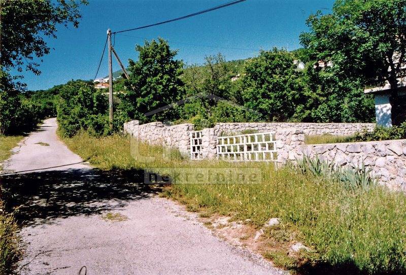 KLENOVICA Terreno di 3656 m2 con permesso di costruzione