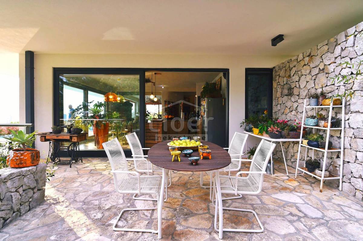 Casa Kostrena Sveta Lucija, Kostrena, 220m2