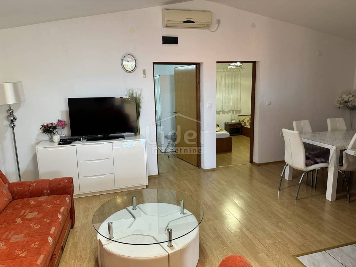 Casa Kruševo, Obrovac, Šušnjar 1, 187m2