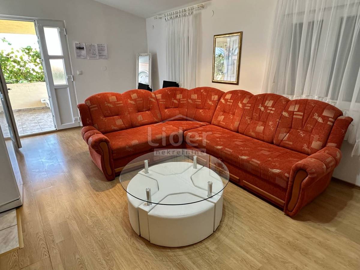 Casa Kruševo, Obrovac, Šušnjar 1, 187m2