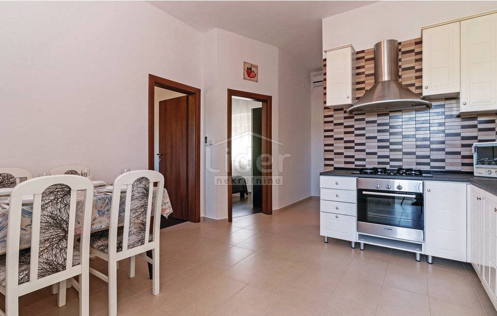 Casa Kruševo, Obrovac, 353m2