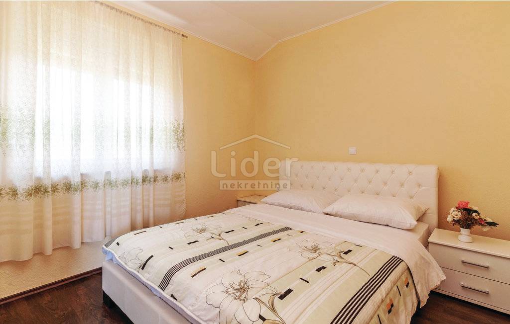 Casa Kruševo, Obrovac, 353m2