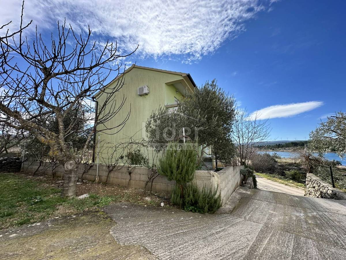 Casa Kruševo, Obrovac, 353m2