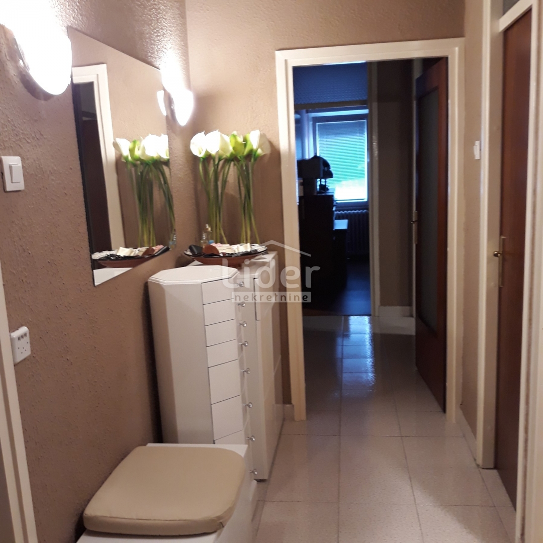 Appartamento Škurinje, Rijeka, 83m2