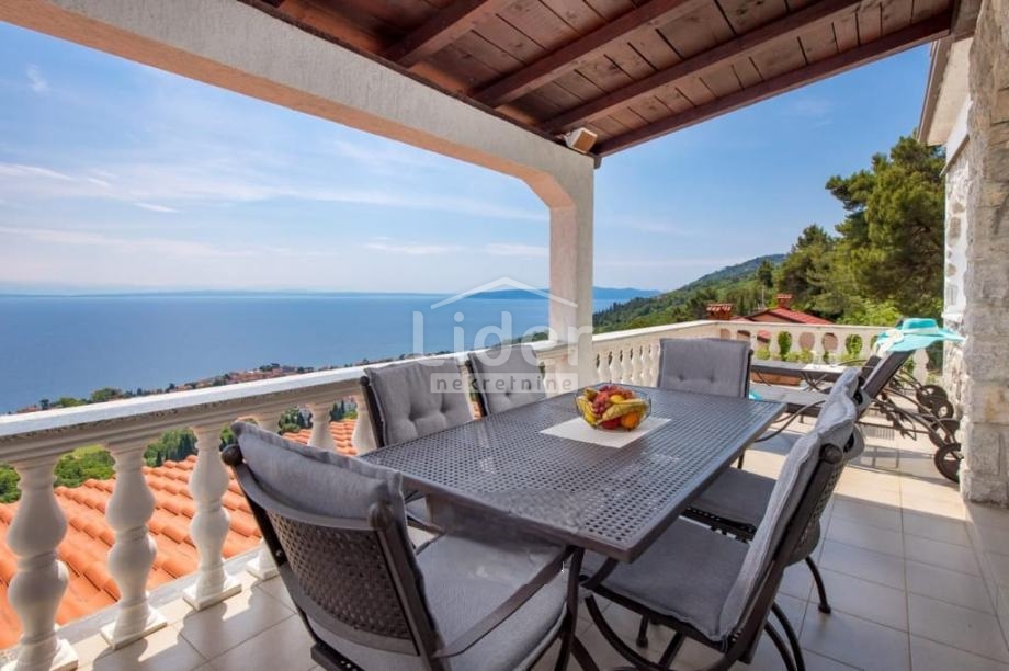 Appartamento Lovran, 135m2