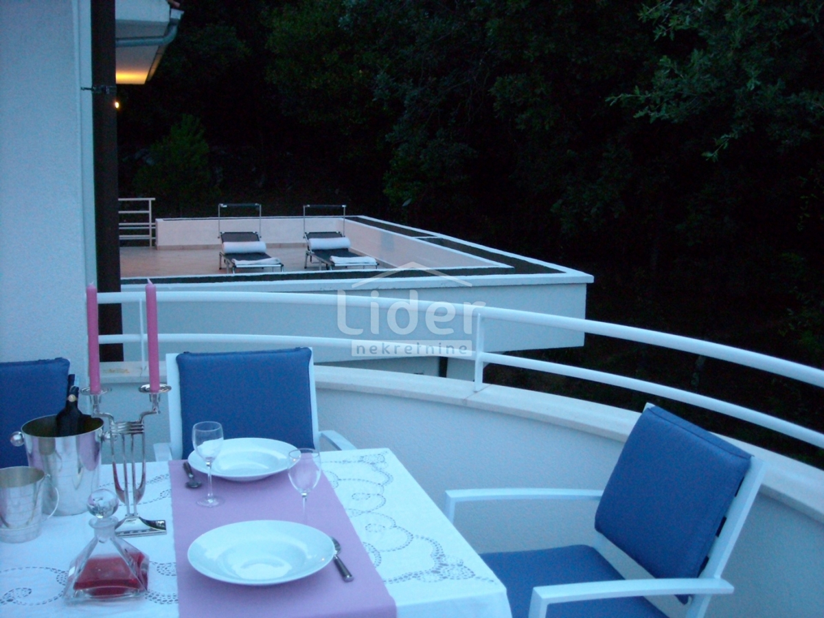 OPATIJA Appartamento duplex con splendida vista mare