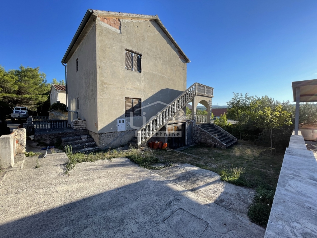 Casa Kruševo, Obrovac, 150m2