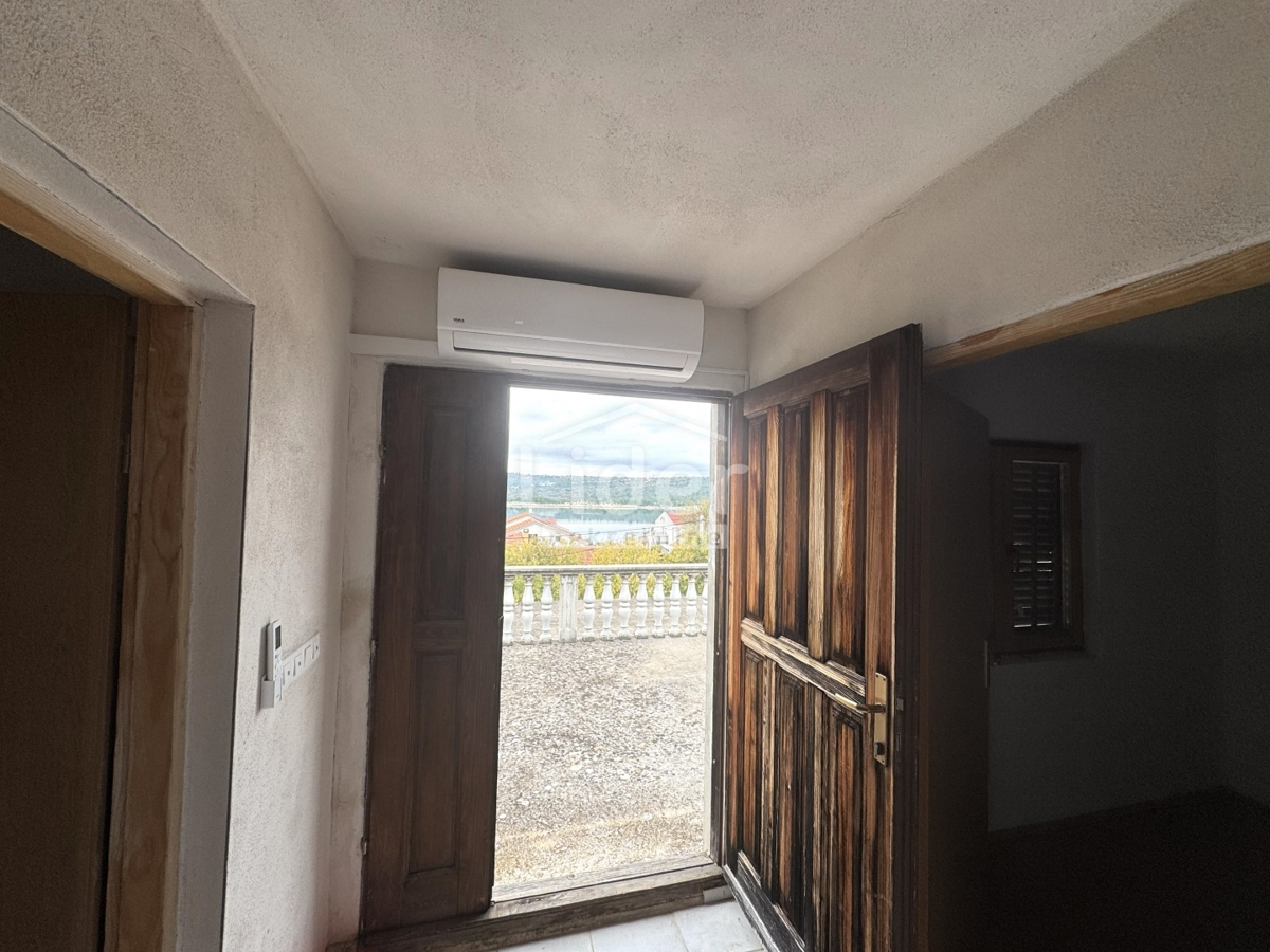 Casa Kruševo, Obrovac, 150m2