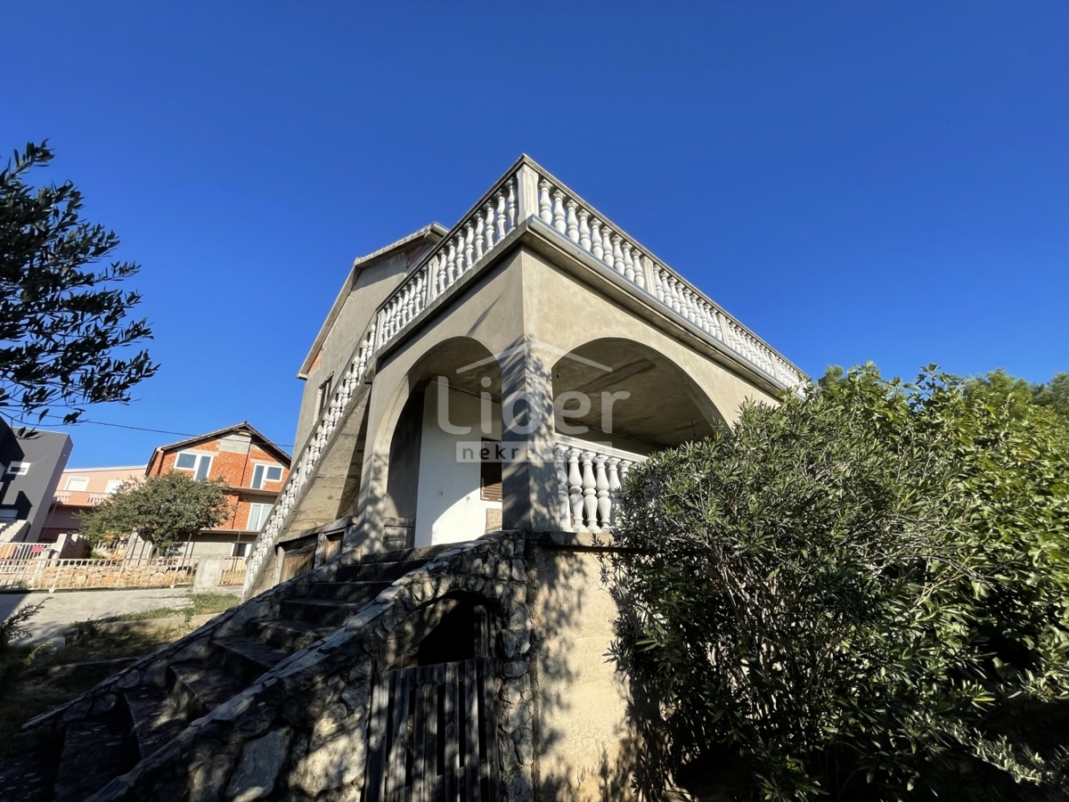 Casa Kruševo, Obrovac, 150m2