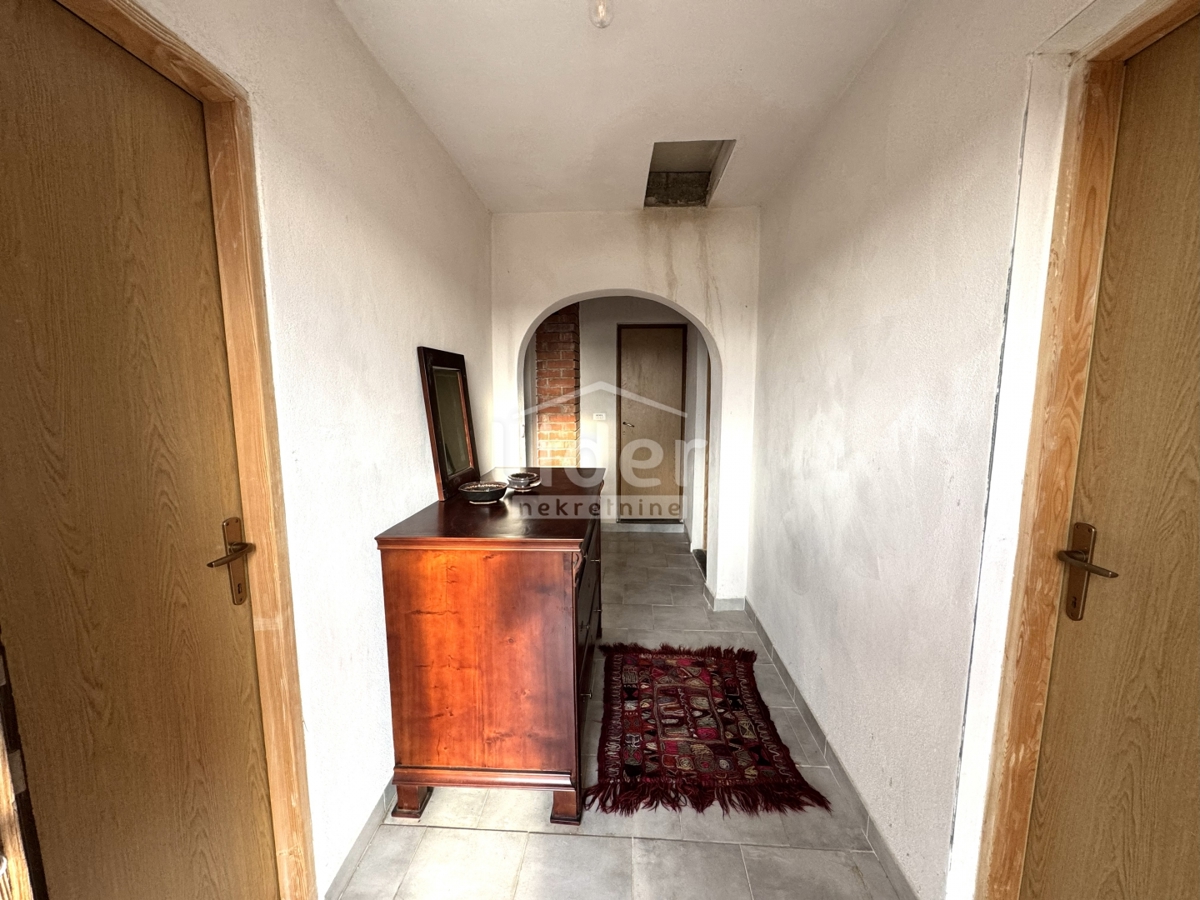 Casa Kruševo, Obrovac, 150m2