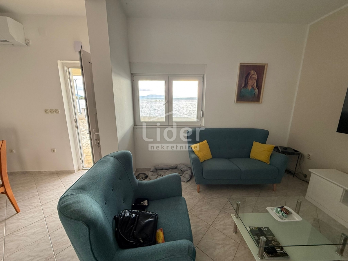 Casa Posedarje, 192m2