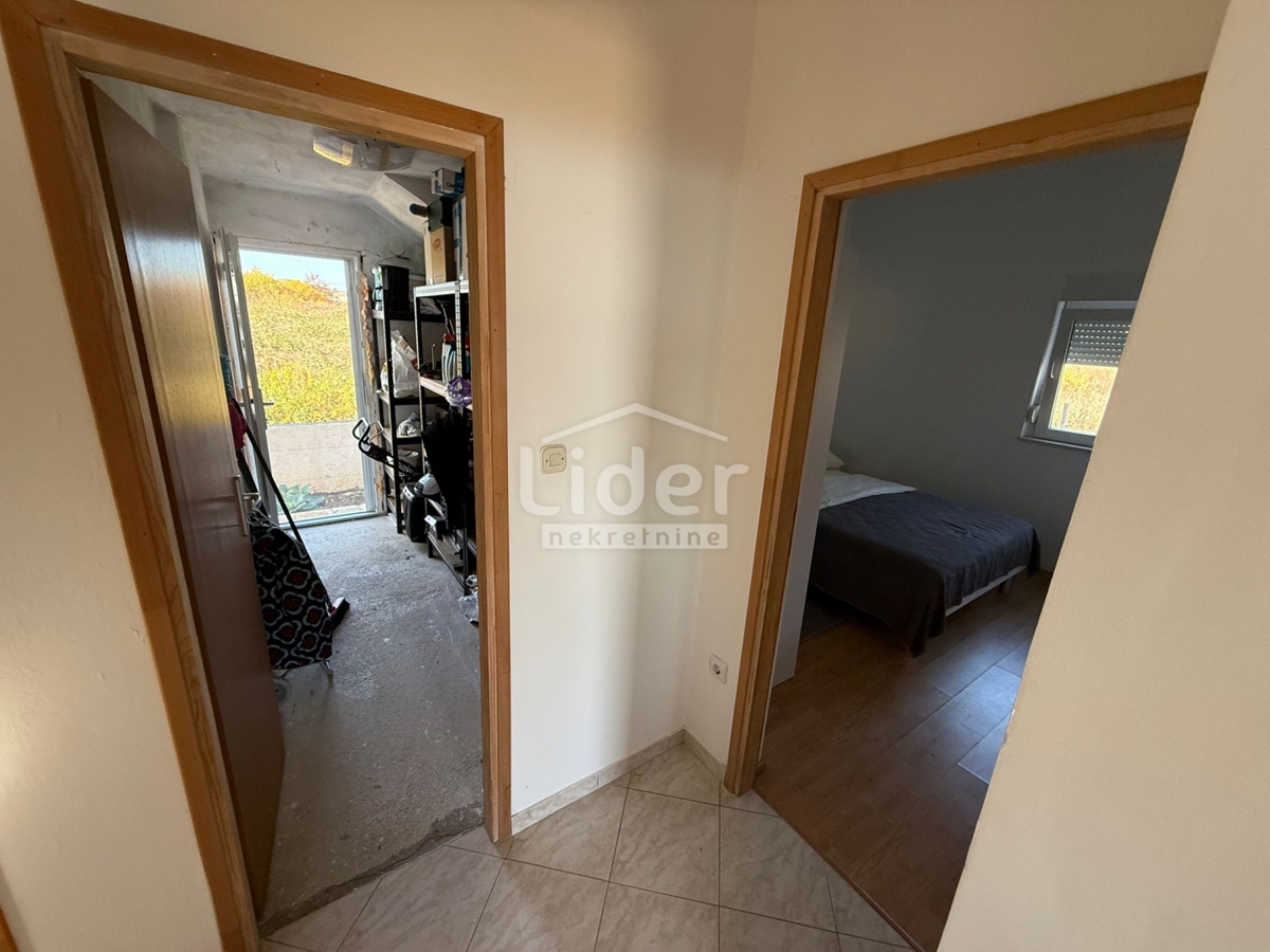 Casa Posedarje, 192m2