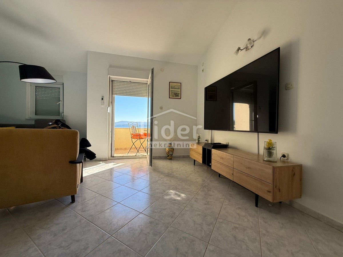 Casa Posedarje, 192m2