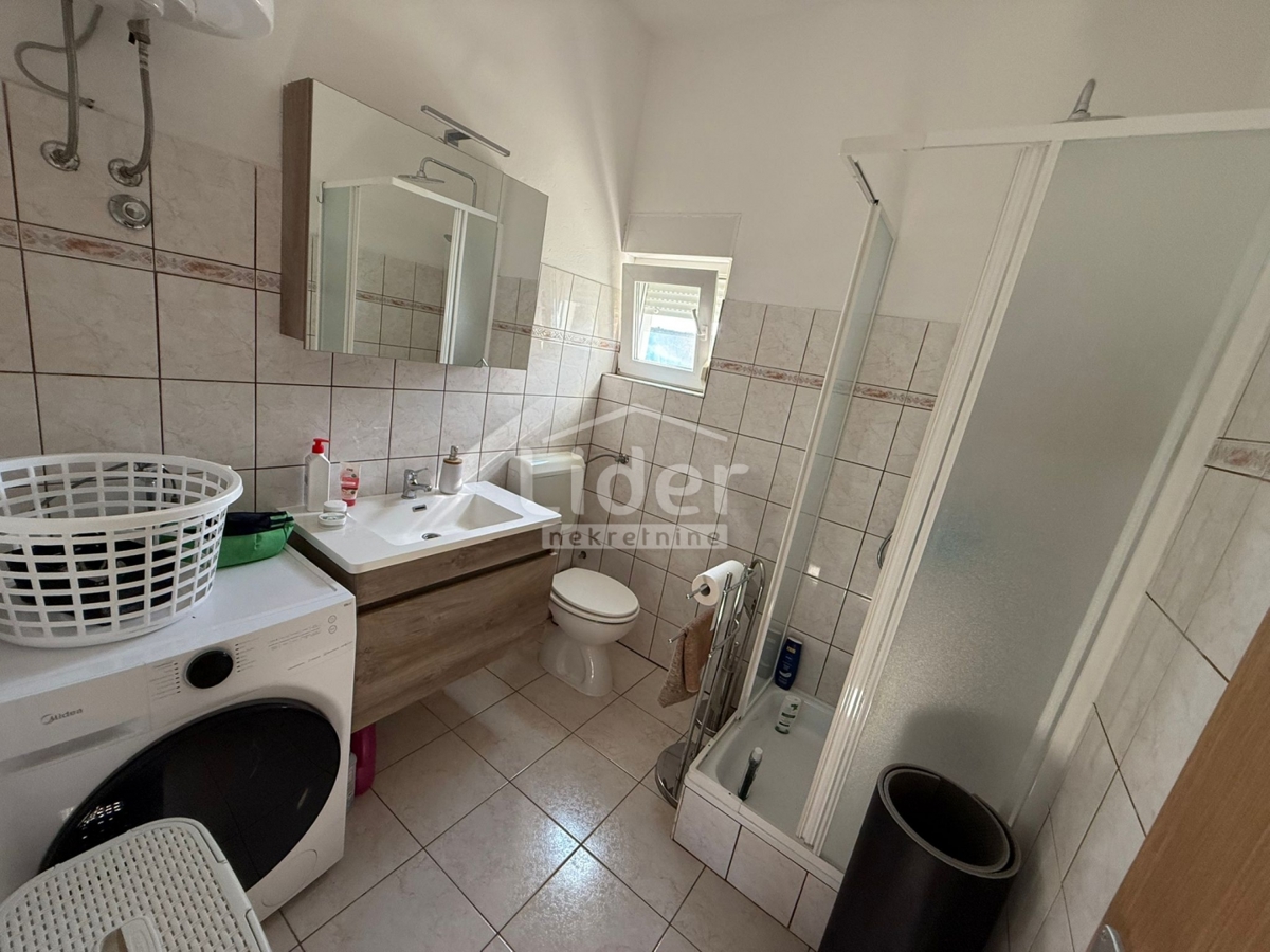 Casa Posedarje, 192m2