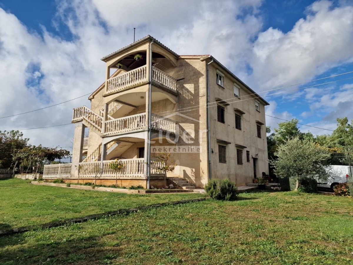 Casa Poreč, 377,20m2